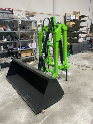 Pala trasera para tractor