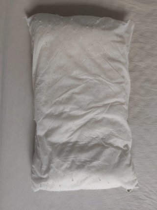 Almohada blanca poliéster 40x60cm
