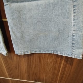 Pantalón vaquero campana Talla M
