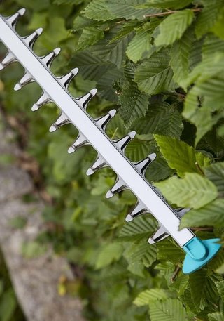 GARDENA Tijeras cortasetos eléctricas 600W