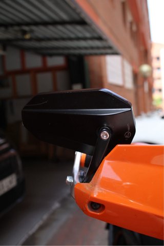 KTM Duke 690