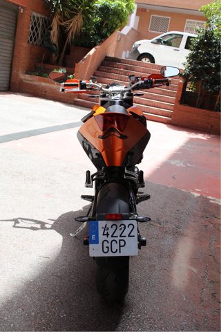 KTM Duke 690