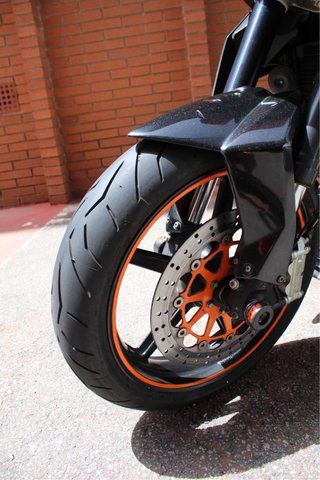 KTM Duke 690