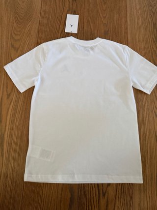T-shirt Jordan 10-12 anni nuova