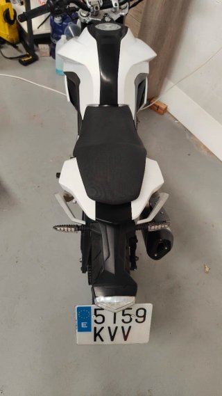 Naked Hanway Furious 125