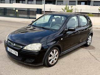 Opel CORSA 1.2 16v Etiqueta C 110.000km. 2006