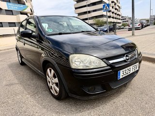 Opel CORSA 1.2 16v Etiqueta C 110.000km. 2006