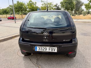 Opel CORSA 1.2 16v Etiqueta C 110.000km. 2006