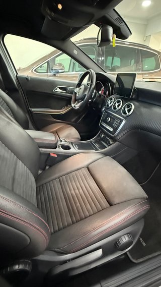 Mercedes-Benz Clase A 200 Aut 136cv EtqC 2017 AMG