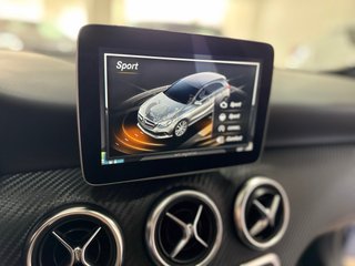 Mercedes-Benz Clase A 200 Aut 136cv EtqC 2017 AMG
