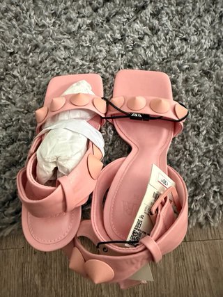 Sandalias Zara Tacón Rosa Tachuelas