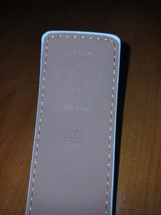 Cintura Louis Vuitton Bianca Logo Argento