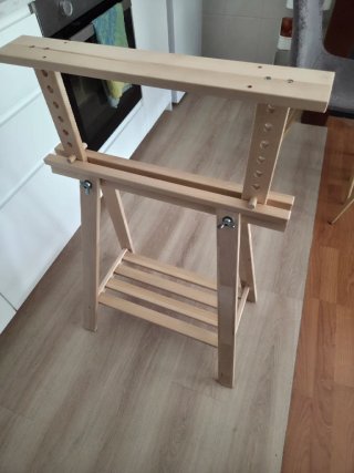 Caballete IKEA Mittback