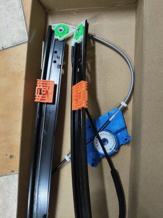 Elevalunas Delantero Derecho Porsche Cayenne, VW