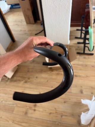 Manillar Aero de Carbono Kocevlo (Nuevo) - 38cm