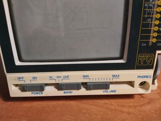 Mini-TV Portátil 4.5" - Tele (año 1.987)