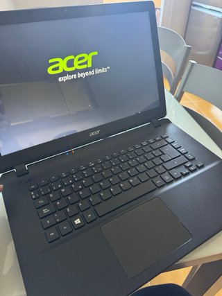 Portátil Acer Negro