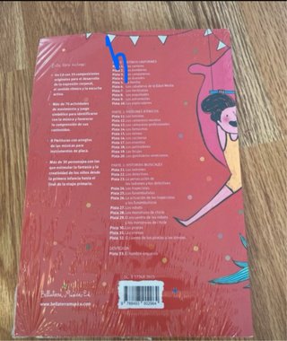 Libro CD La fiesta de disfraces