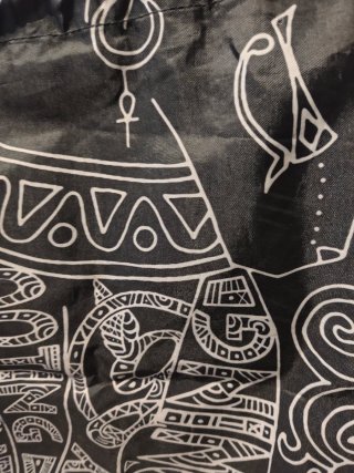 Bolsa de cordón negra tribal étnica estampado