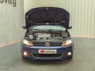Volkswagen Jetta 2.0 TDI 140cv Sport