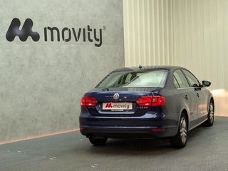Volkswagen Jetta 2.0 TDI 140cv Sport