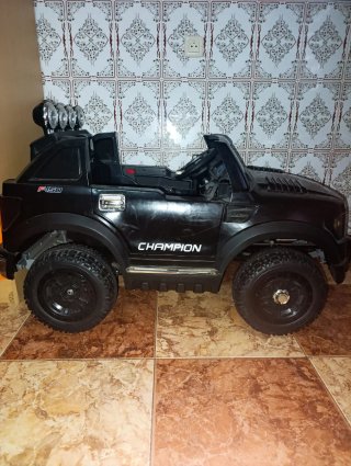Coche Eléctrico Infantil Champion F-150