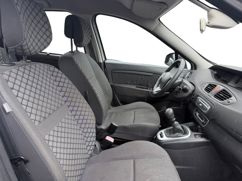 Renault Scénic 1.5 dCi Dynamique 2011, foto 21