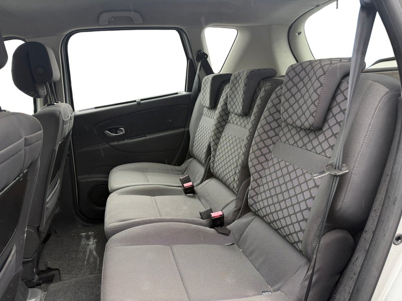 Renault Scénic 1.5 dCi Dynamique 2011, foto 22