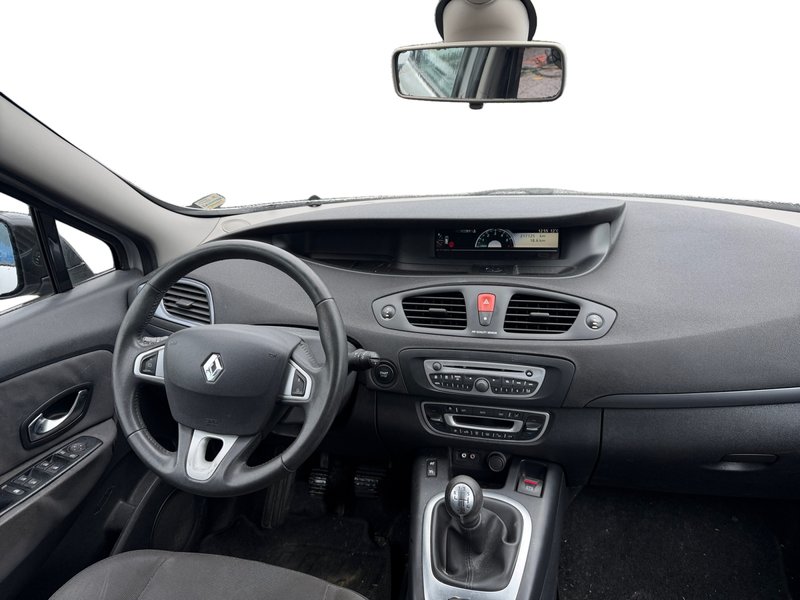 Renault Scénic 1.5 dCi Dynamique 2011, foto 14