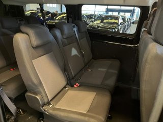 Peugeot Expert COMBI LONG 180CV 9 PLAZAS