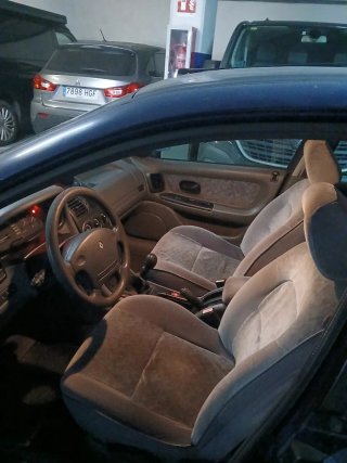 Renault Laguna 1998
