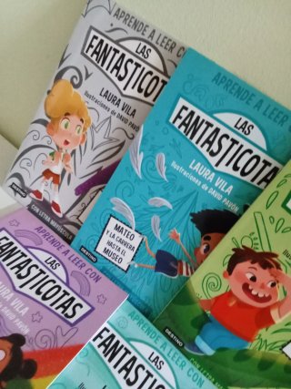 Aprende a leer con Las Fantasticotas 13. Lola j...