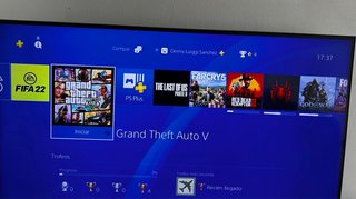 Consolas PS4 (PlayStation 4) 3 mandos3 videojuegos