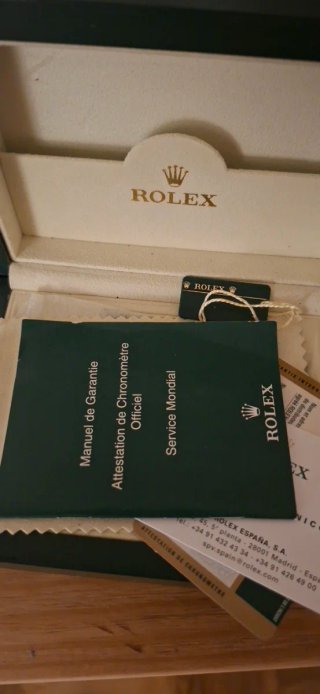 Caja Rolex Verde con documentación