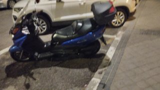 Suzuki Scooter Azul Automático