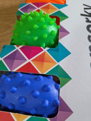 Set 5 Pelotas Sensoriales Bebé Hencz Toys