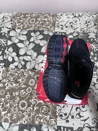 Nike Air Max DN Nuevas Talla 44 color negro