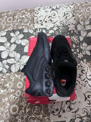 Nike Air Max DN Nuevas Talla 44 color negro