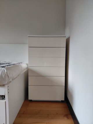 Cómoda blanca lacada de 6 cajones