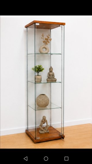 Vitrina expositora de cristal y madera