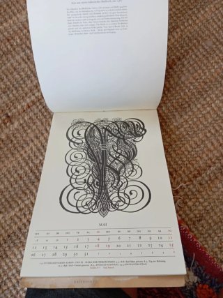Antiguo manuscrito calendario Schriftkunst