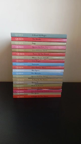 Lote 20 libros CD The Queen Collection El Pais