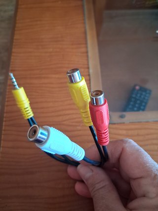 Adaptador Jack Audio-Video a RCA salida