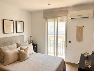 Magnífico adosado de 217 m² reformado en Carbonair