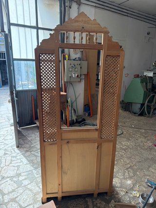 Entradita de pino con paragüero