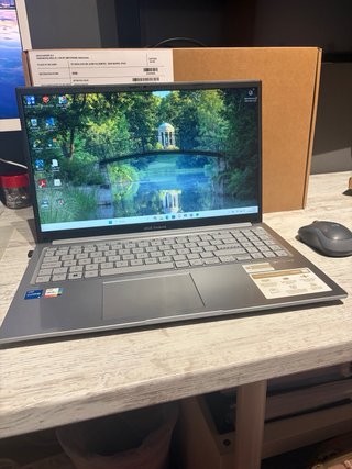 Portatile Asus Vivobook Argento 15.6 512GB SSD