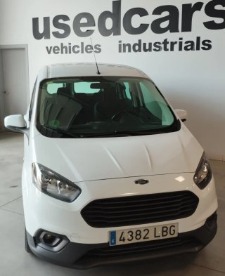 Ford Transit Courier 2019