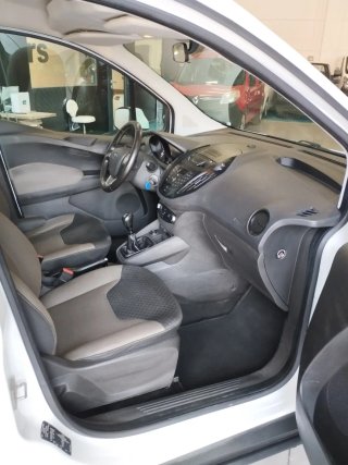 Ford Transit Courier 2019