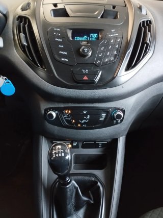 Ford Transit Courier 2019