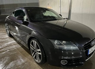Audi TT 2011